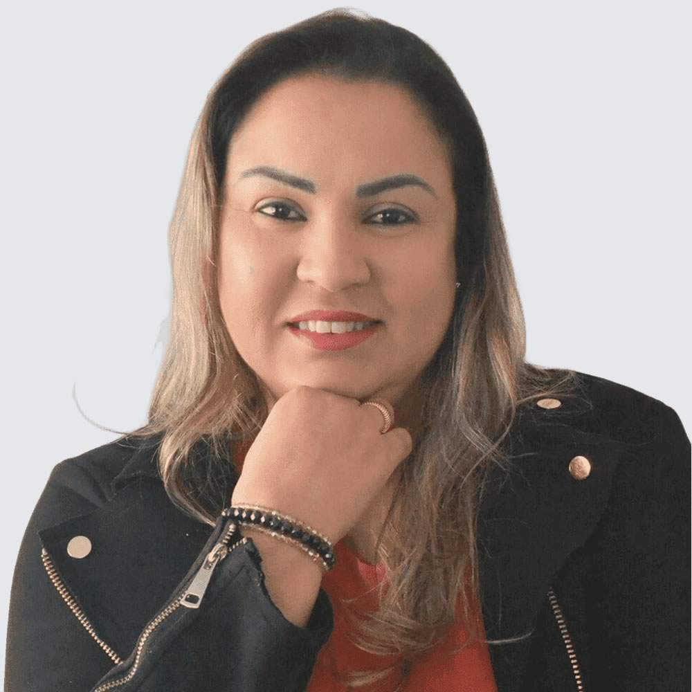Dra. Ellen Rebouças